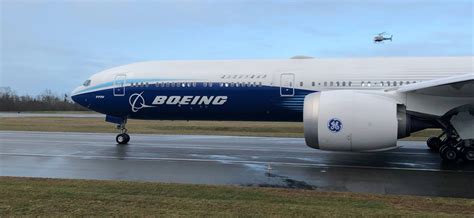 The Boeing 777 turns 25: All about the new Boeing 777X.